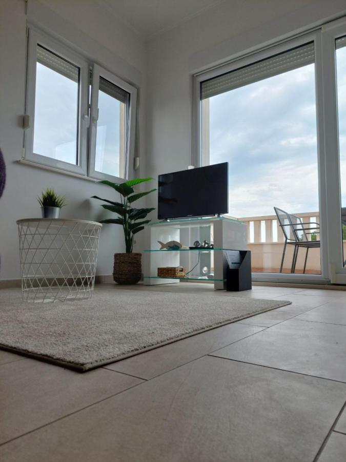 Apartament Pinea Sol Brodarica (Sibenik-Knin)